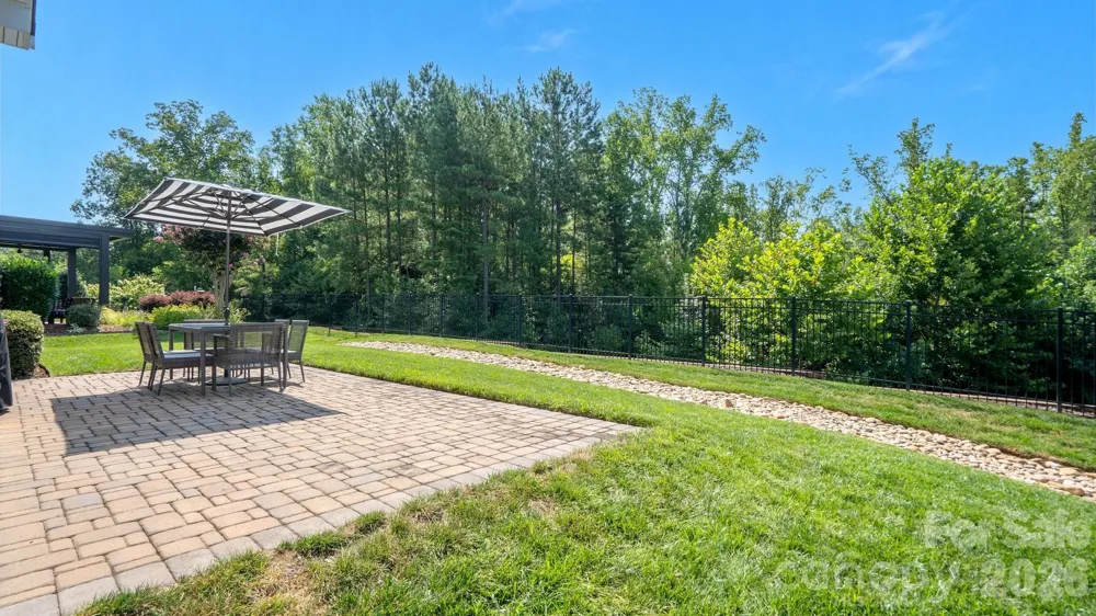 420 Granite Lake Court Denver, NC 28037