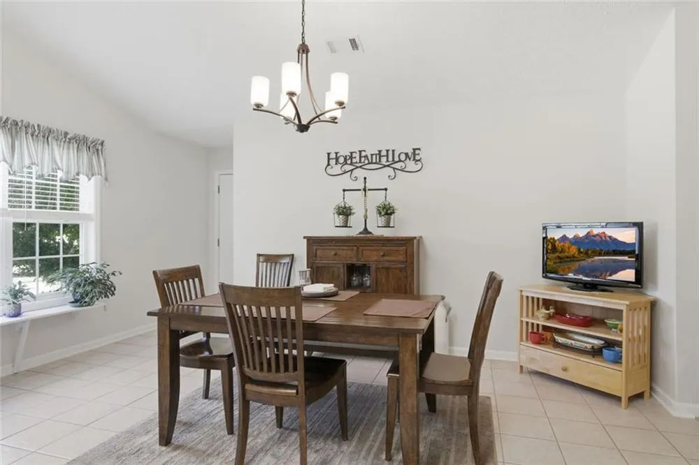 1408 Hidden Cove Loganville, GA 30052