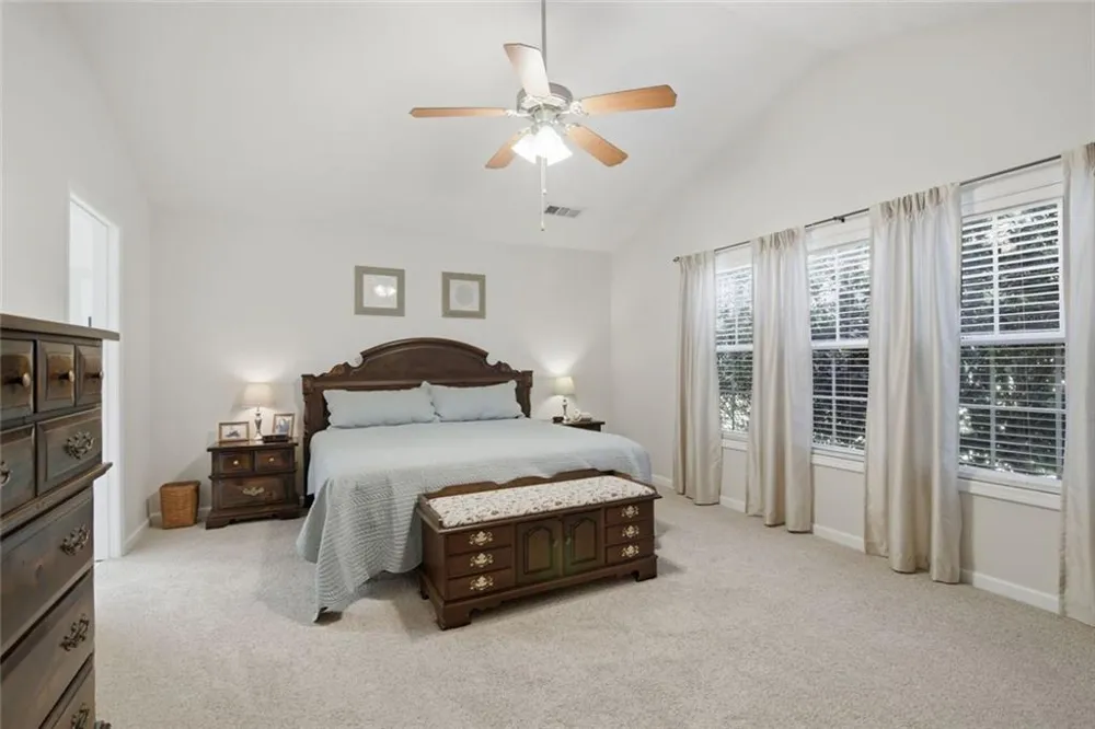 1408 Hidden Cove Loganville, GA 30052