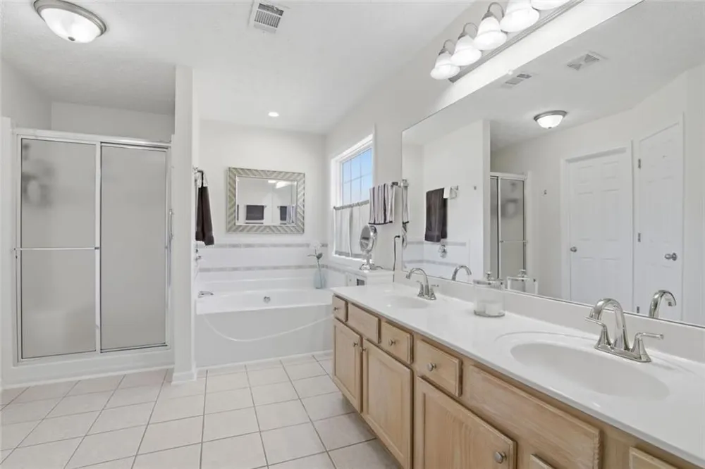 1408 Hidden Cove Loganville, GA 30052