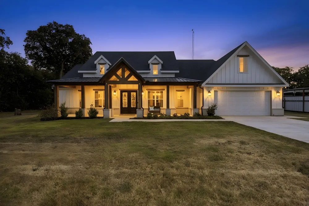 17803 County Road 381 Terrell, TX 75161