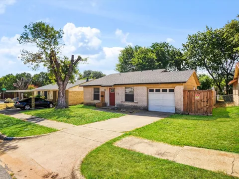 3760 Stagecoach Trail