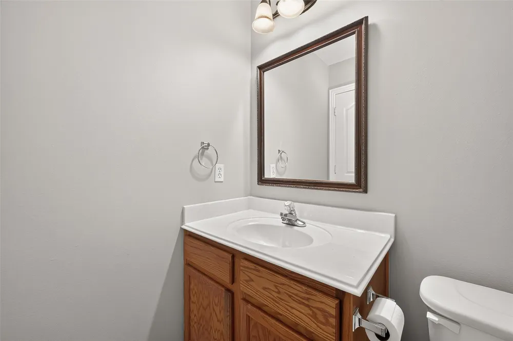 11915 Lois Lane Pinehurst, TX 77362