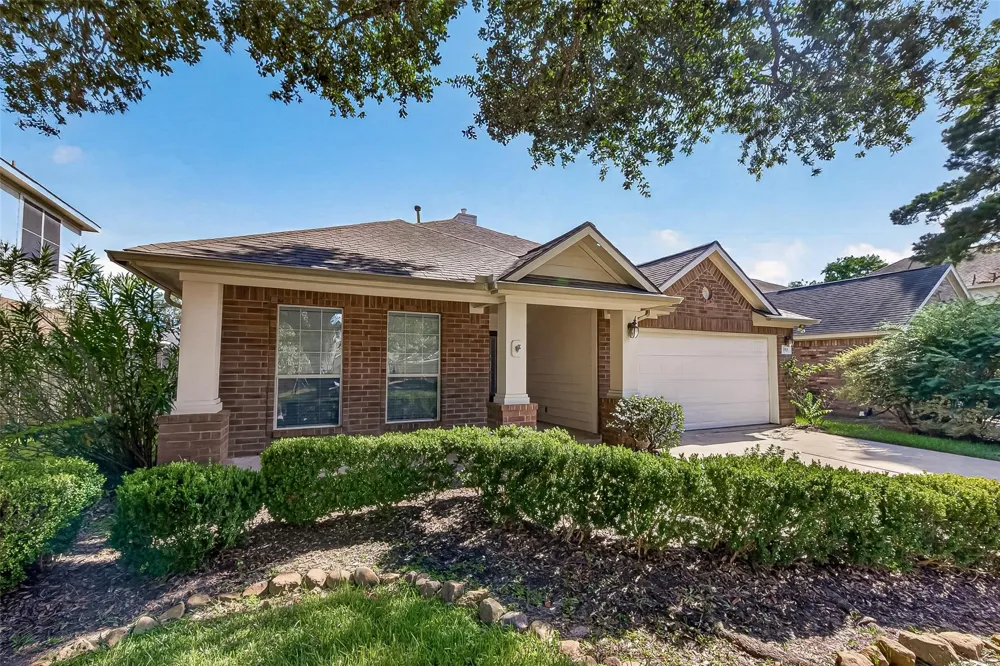 11915 Lois Lane Pinehurst, TX 77362