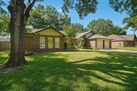 2917 Sugar Wood Drive