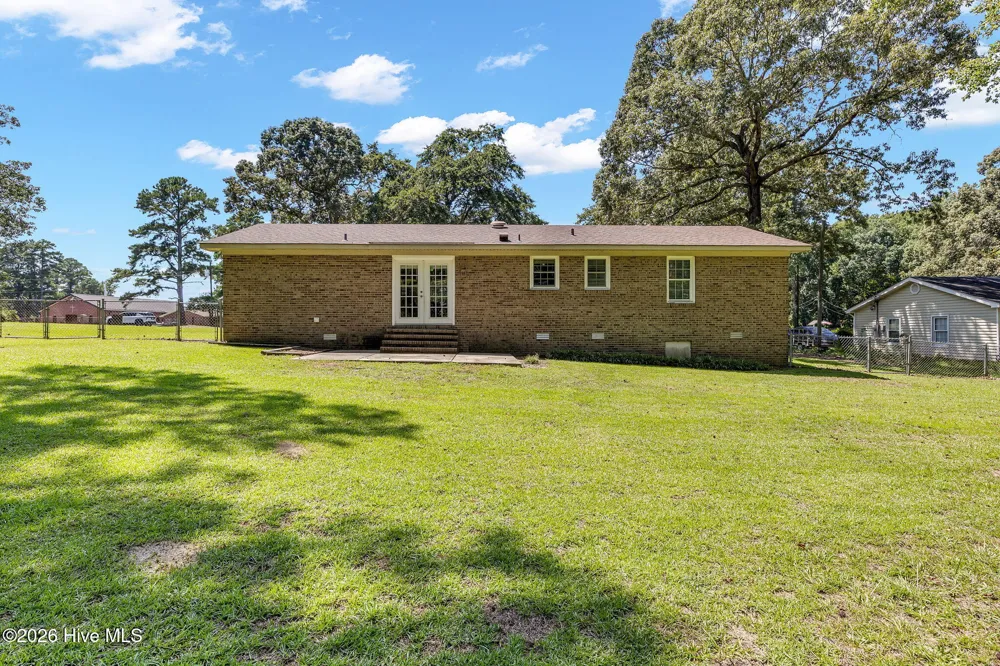 202 Christian Drive Goldsboro, NC 27530