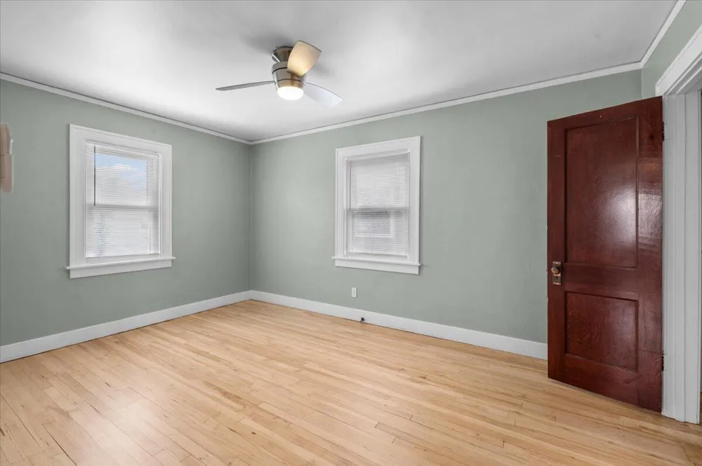 852 Richmond Street NW Grand Rapids, MI 49504