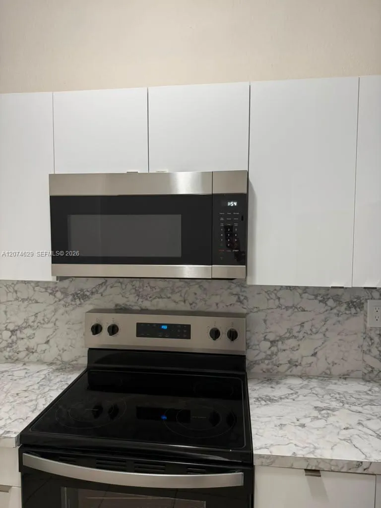 2903 SE 17th Ave #100 Homestead, FL 33035