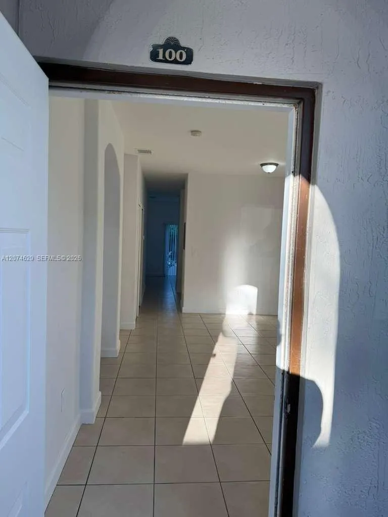 2903 SE 17th Ave #100 Homestead, FL 33035