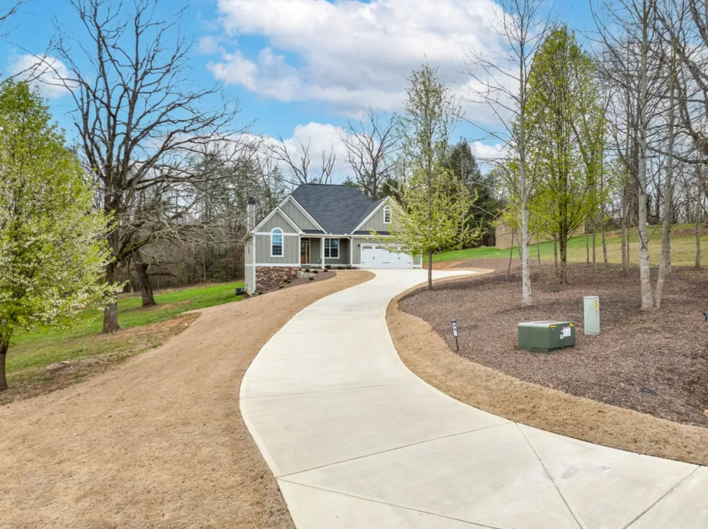 49 Caspian Trail Ellijay, GA 30536