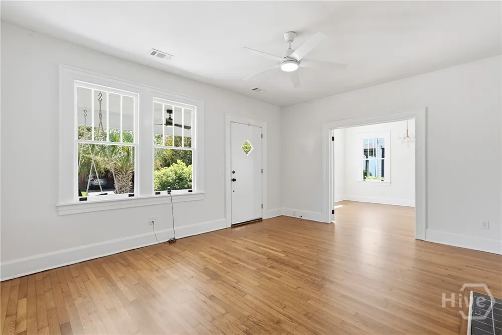 1106 E 40th Street Savannah, GA 31404