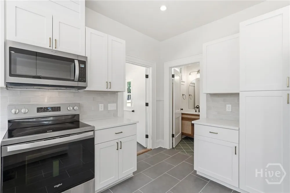 1106 E 40th Street Savannah, GA 31404