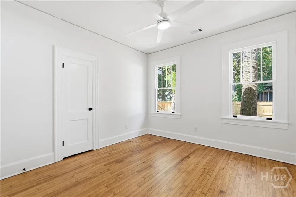1106 E 40th Street Savannah, GA 31404