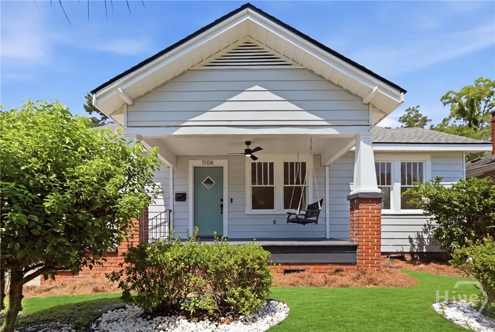 1106 E 40th Street Savannah, GA 31404