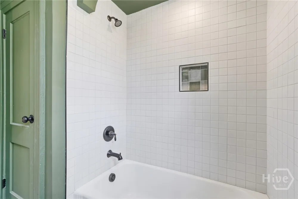 1106 E 40th Street Savannah, GA 31404