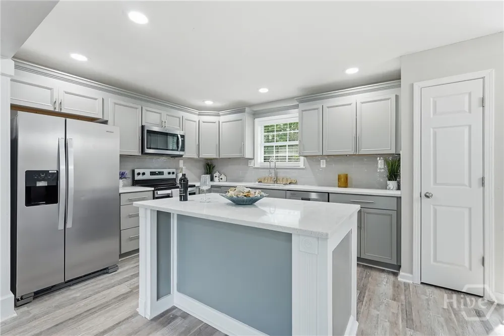 131 Bea Road Richmond Hill, GA 31324
