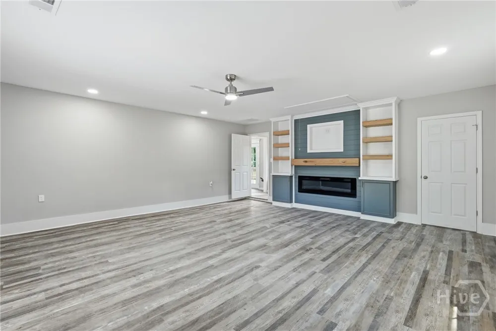 131 Bea Road Richmond Hill, GA 31324