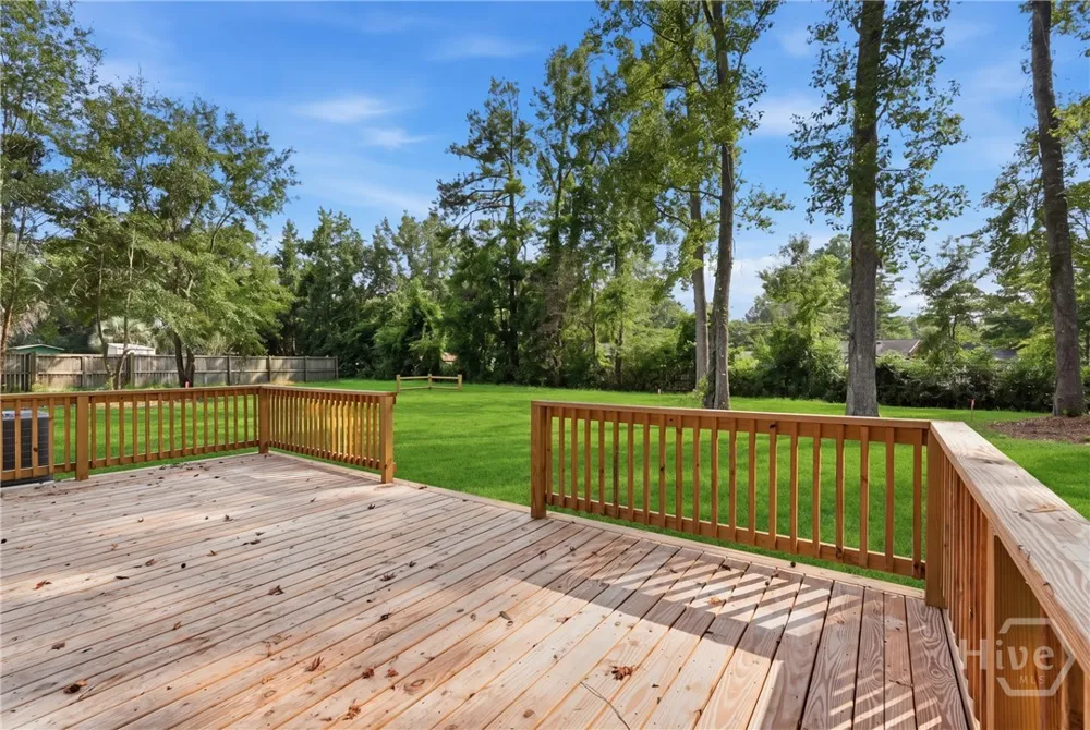 131 Bea Road Richmond Hill, GA 31324