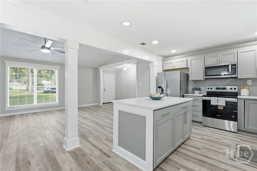 131 Bea Road Richmond Hill, GA 31324