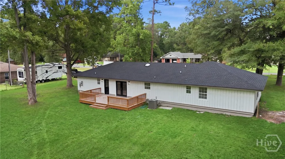 131 Bea Road Richmond Hill, GA 31324