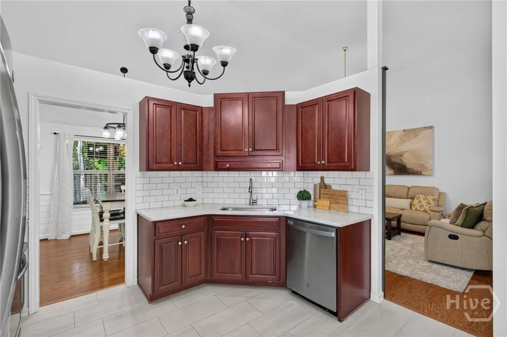 127 Salt Landing Circle Savannah, GA 31405