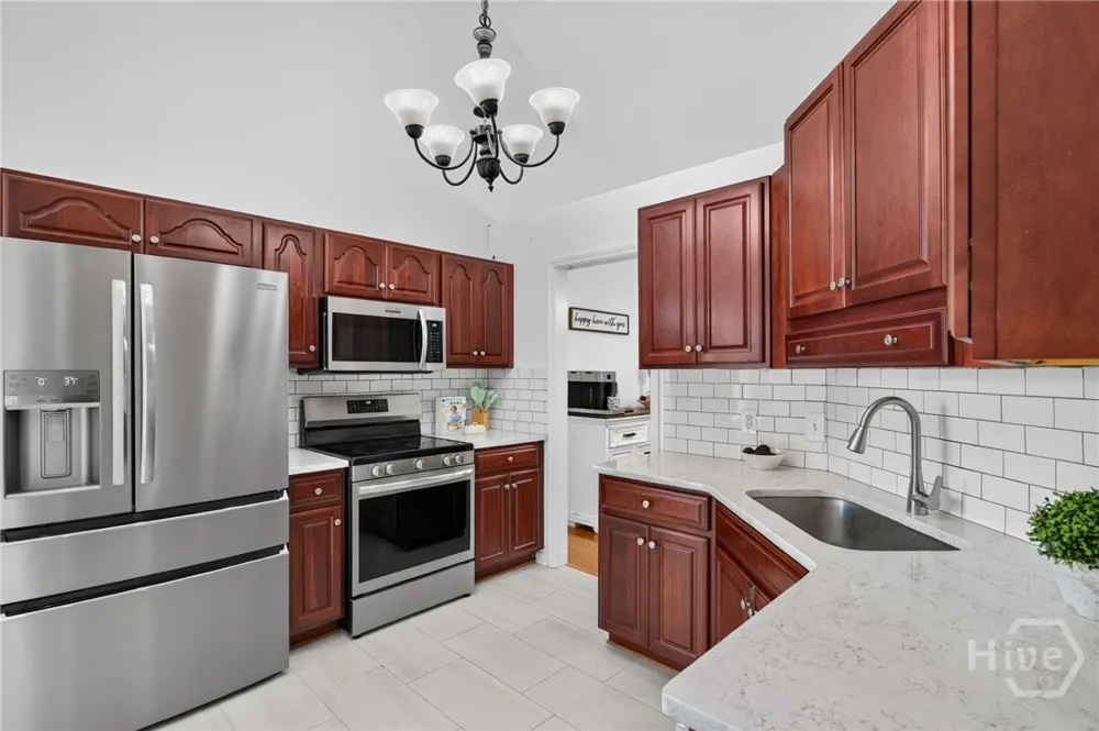 127 Salt Landing Circle Savannah, GA 31405