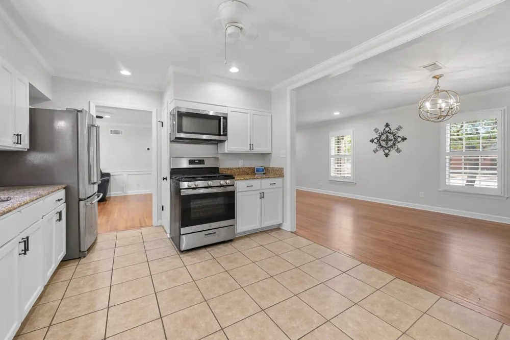 311 AVON RD Memphis, TN 38117
