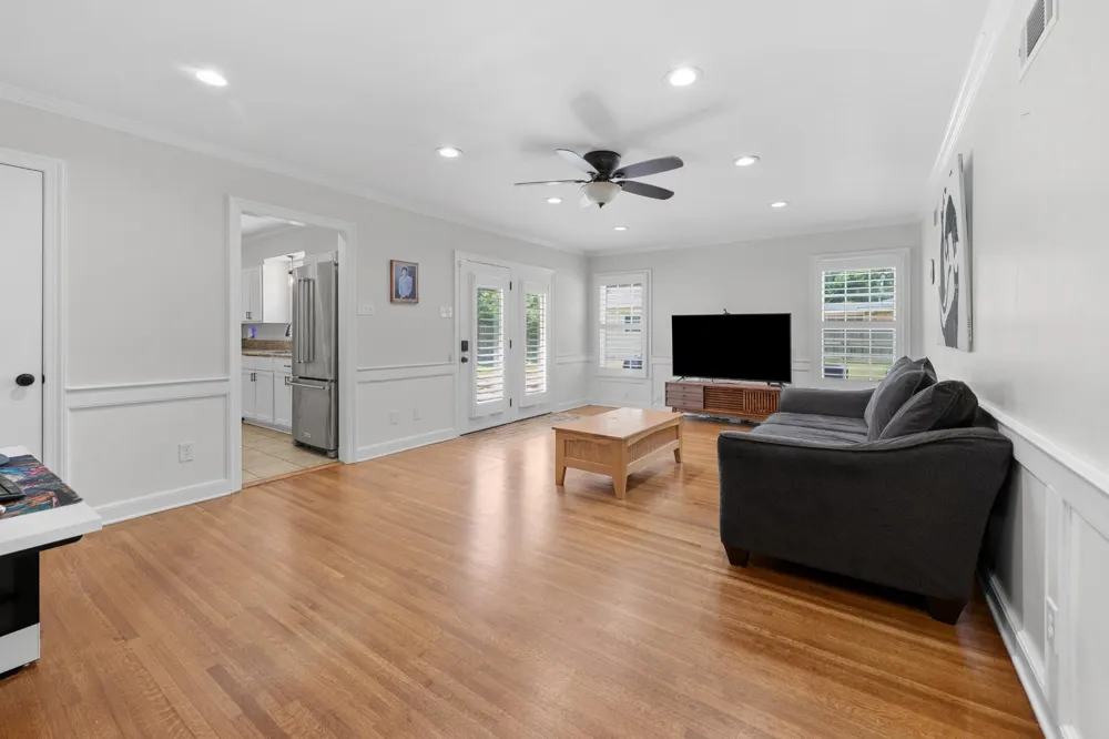 311 AVON RD Memphis, TN 38117
