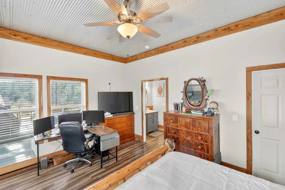 325 Freeman Ln Hartsville, TN 37074
