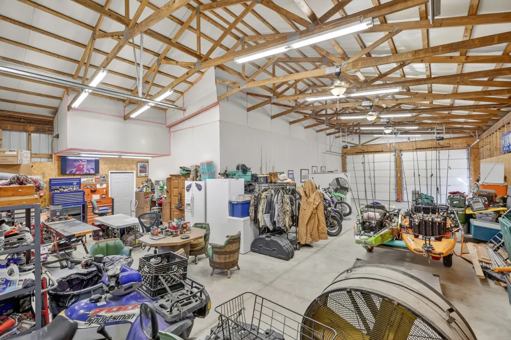 325 Freeman Ln Hartsville, TN 37074