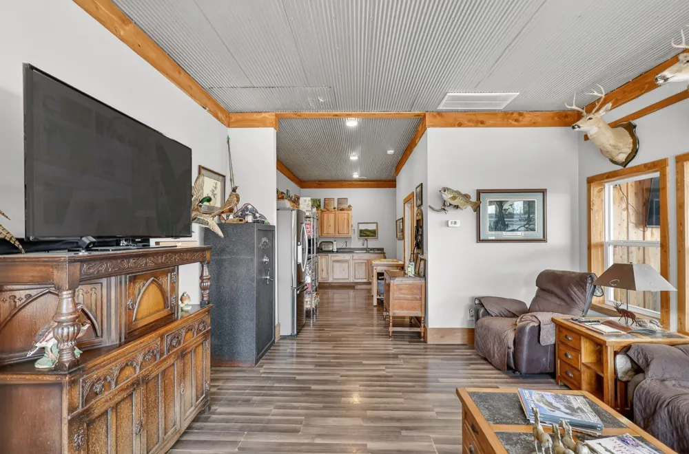 325 Freeman Ln Hartsville, TN 37074