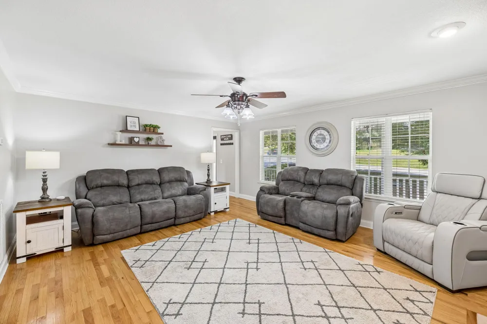 1718 Magnum Lane Soddy Daisy, TN 37379