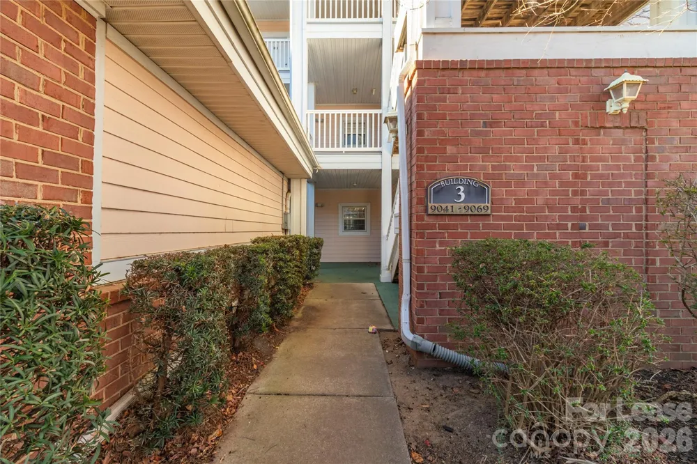 9047 Meadow Vista Road #104 Charlotte, NC 28213
