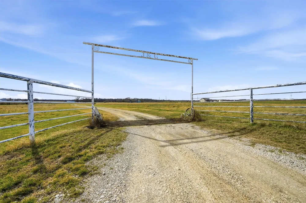206 BoundsRanch Road Gunter, TX 75058