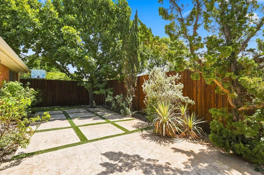 4134 High Star Lane Dallas, TX 75287