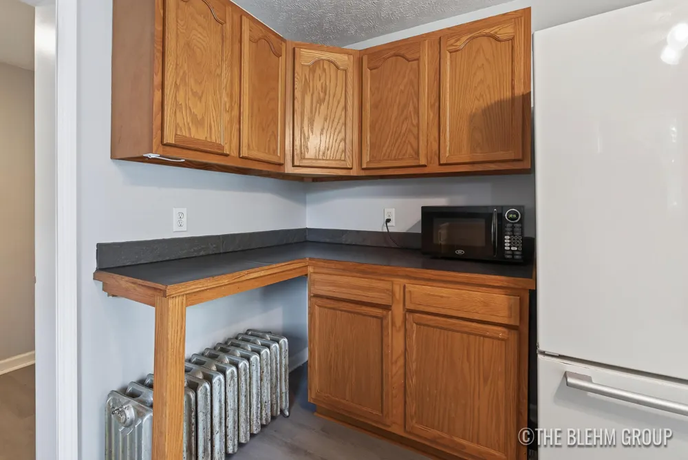 727 Emerald Avenue NE Grand Rapids, MI 49503