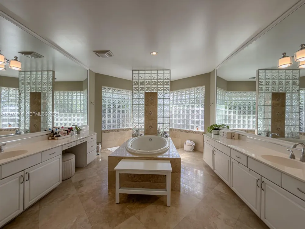 2950 Medinah Weston, FL 33332