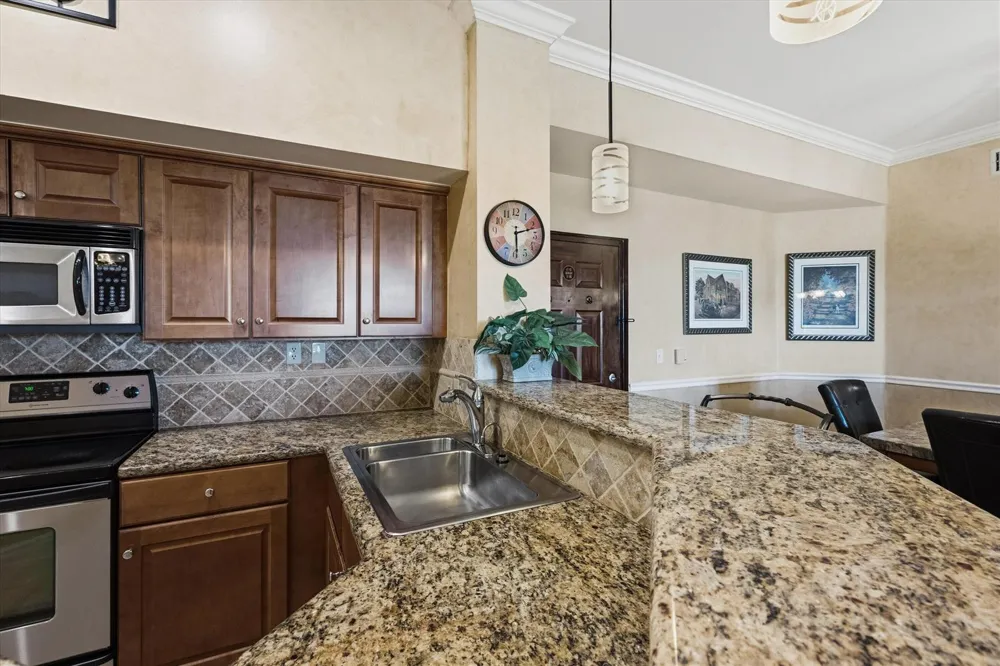 11750 SAINT ANDREWS PLACE #303 Wellington, FL 33414