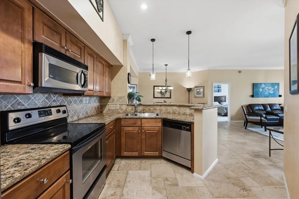 11750 SAINT ANDREWS PLACE #303 Wellington, FL 33414