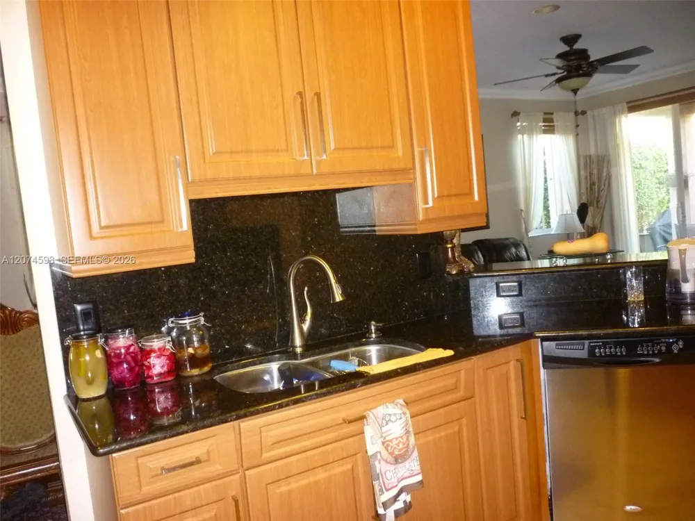 644 Conservation Dr Weston, FL 33327