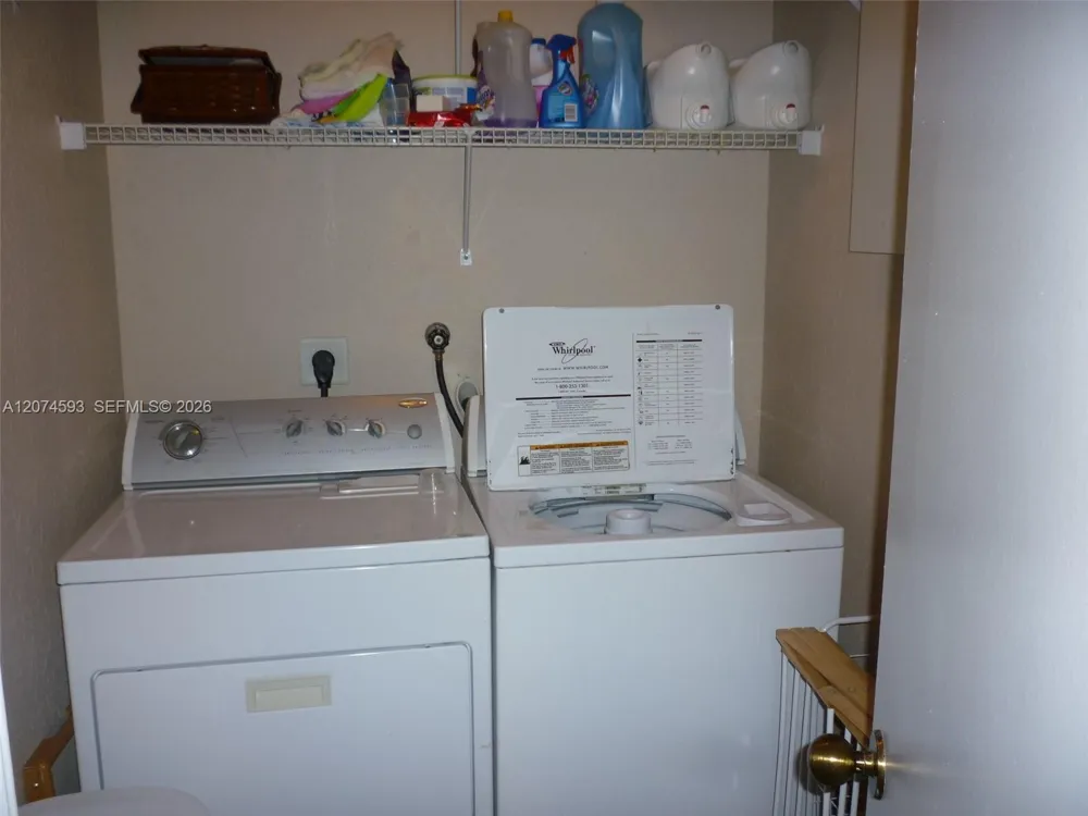 644 Conservation Dr Weston, FL 33327