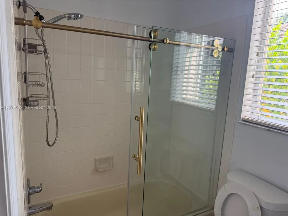 644 Conservation Dr Weston, FL 33327