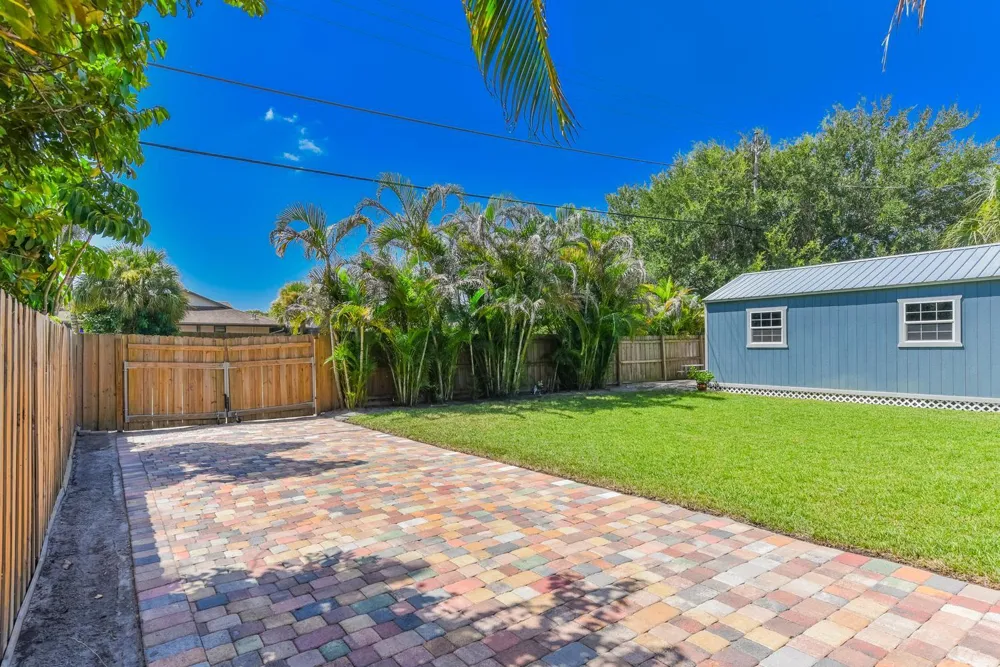 4994 SE PINE KNOLL WAY Stuart, FL 34997