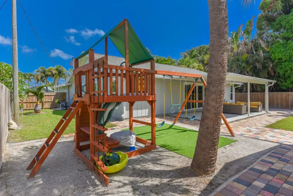 4994 SE PINE KNOLL WAY Stuart, FL 34997