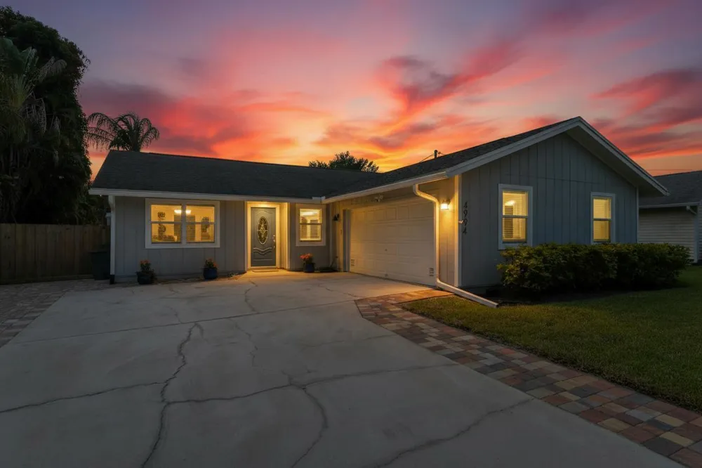 4994 SE PINE KNOLL WAY Stuart, FL 34997