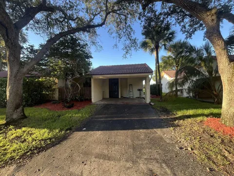 16233 Laurel Drive #17