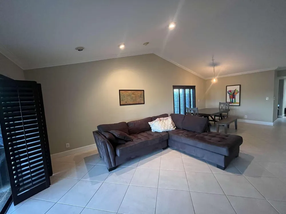 16233 Laurel Drive #17 Weston, FL 33326