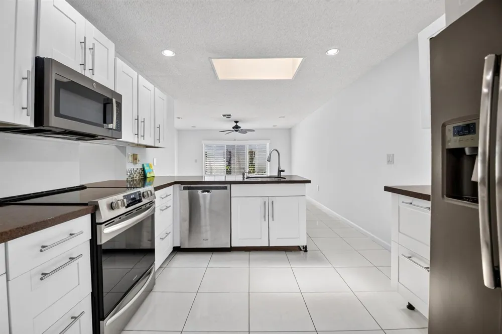 6747 Starkeys Place Lake Worth, FL 33467