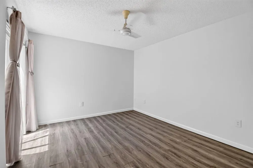 6747 Starkeys Place Lake Worth, FL 33467