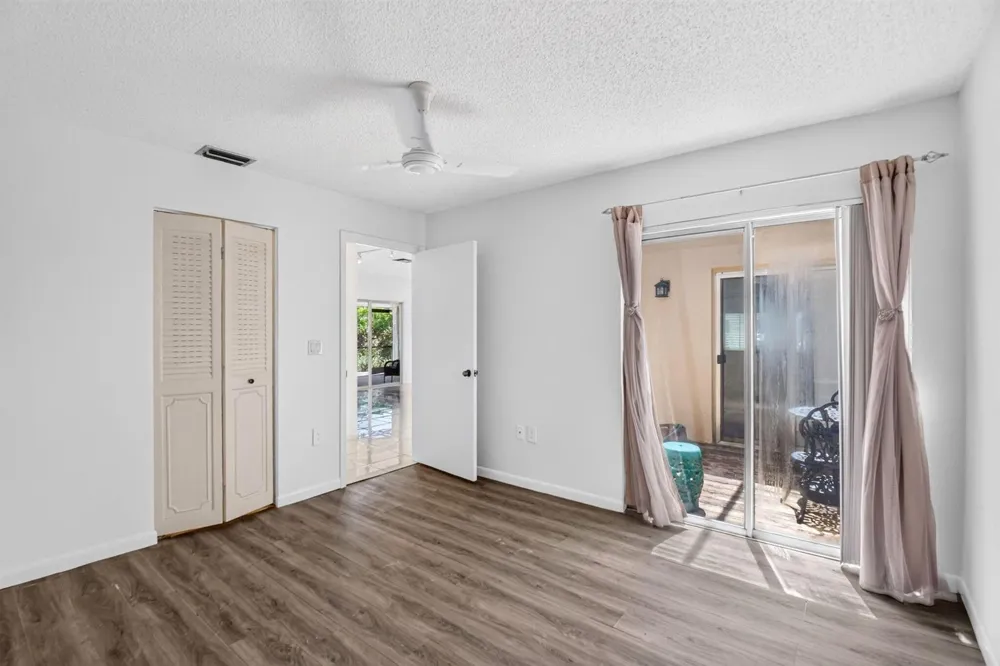 6747 Starkeys Place Lake Worth, FL 33467